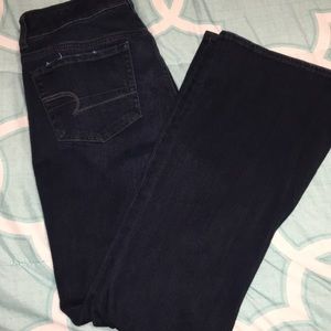 Artist Flare American Eagle Jeans